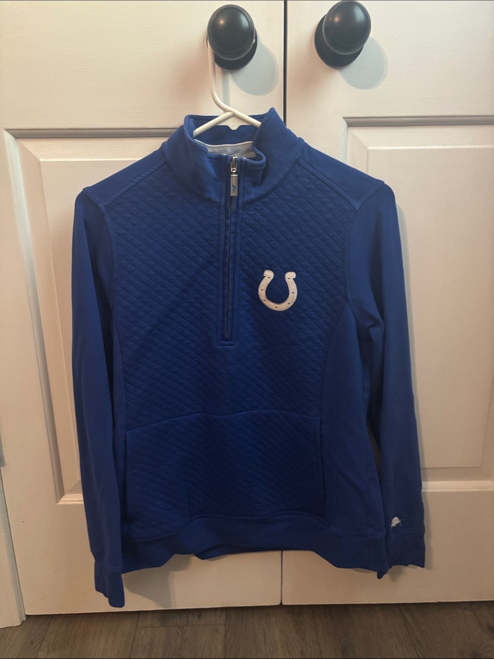 Tommy Bahama Indianapolis Colts Women's Quarter-Zip Pullover
